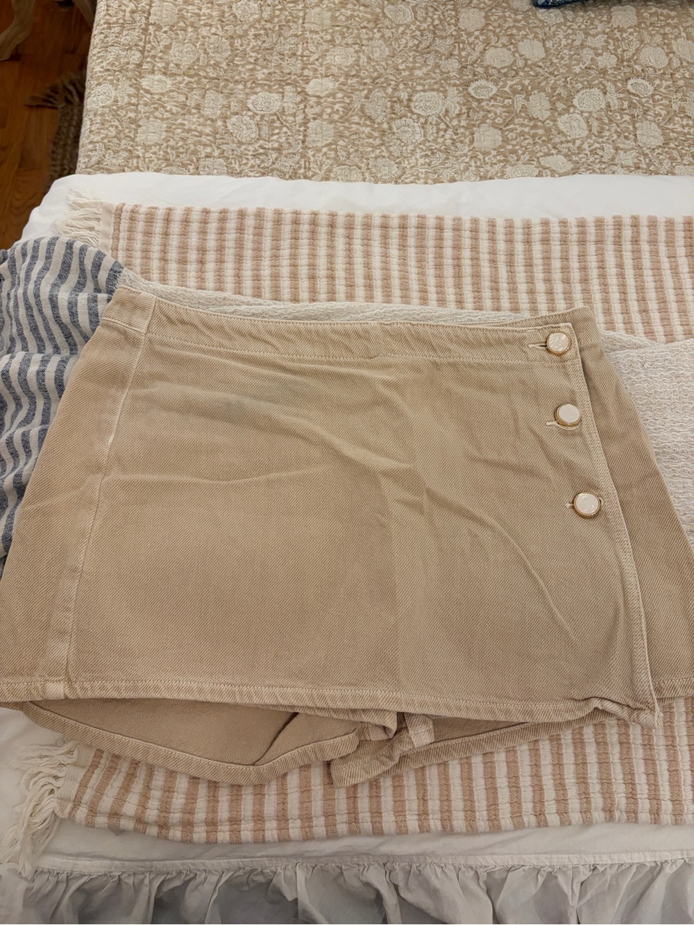 Zara Beige Wrap-Style Skort with Side Buttons
